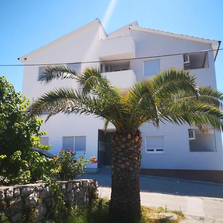 Navis Supetarska Draga Exterior foto