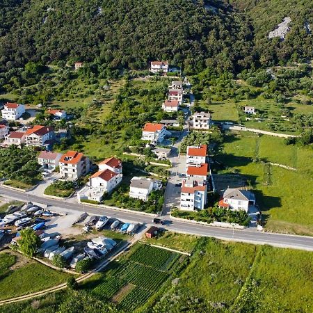 Navis Supetarska Draga Exterior foto