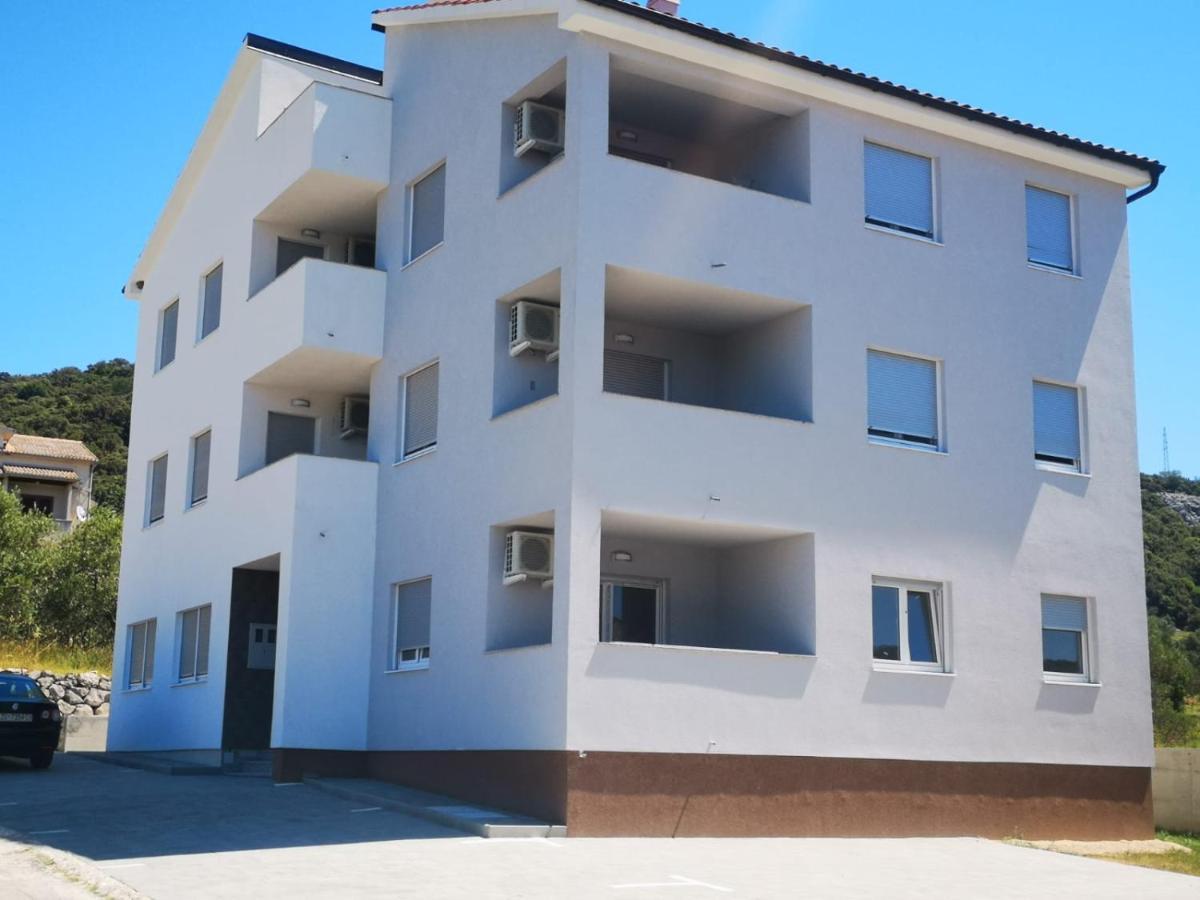 Navis Supetarska Draga Exterior foto