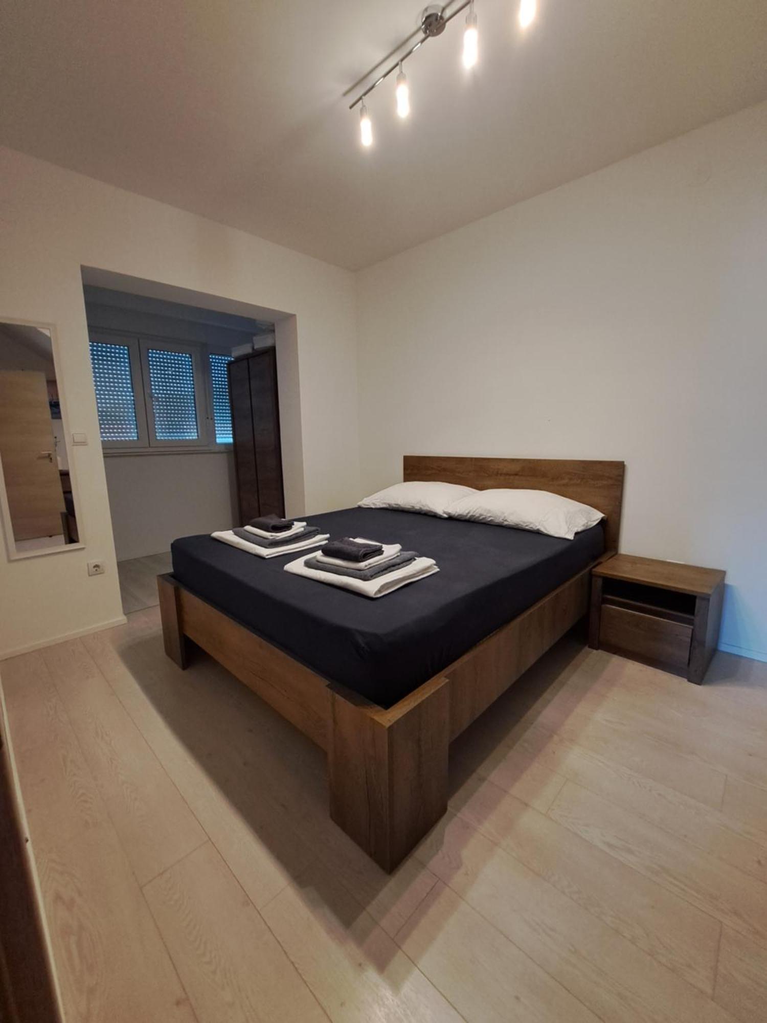 Navis Supetarska Draga Exterior foto