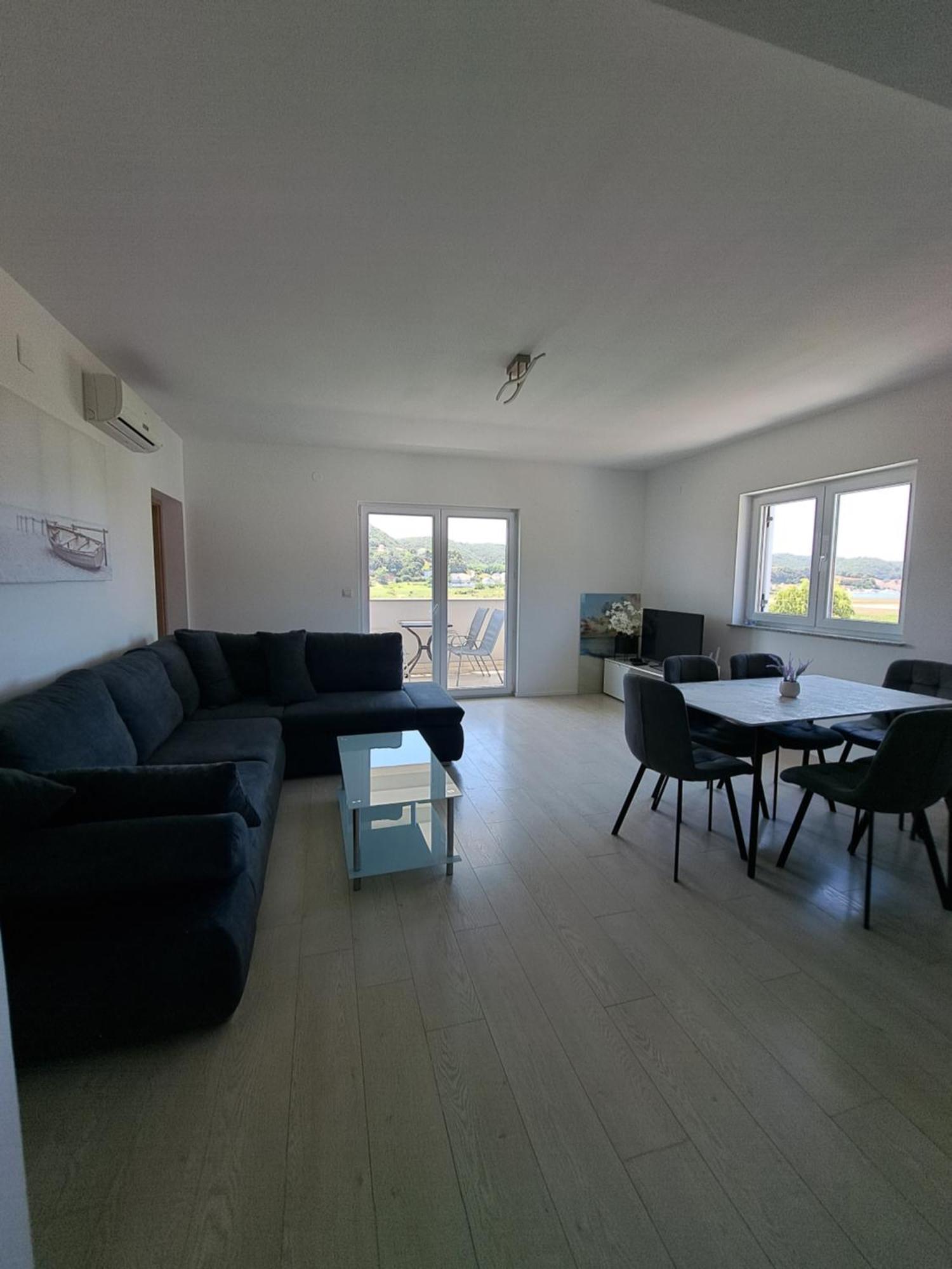 Navis Supetarska Draga Exterior foto